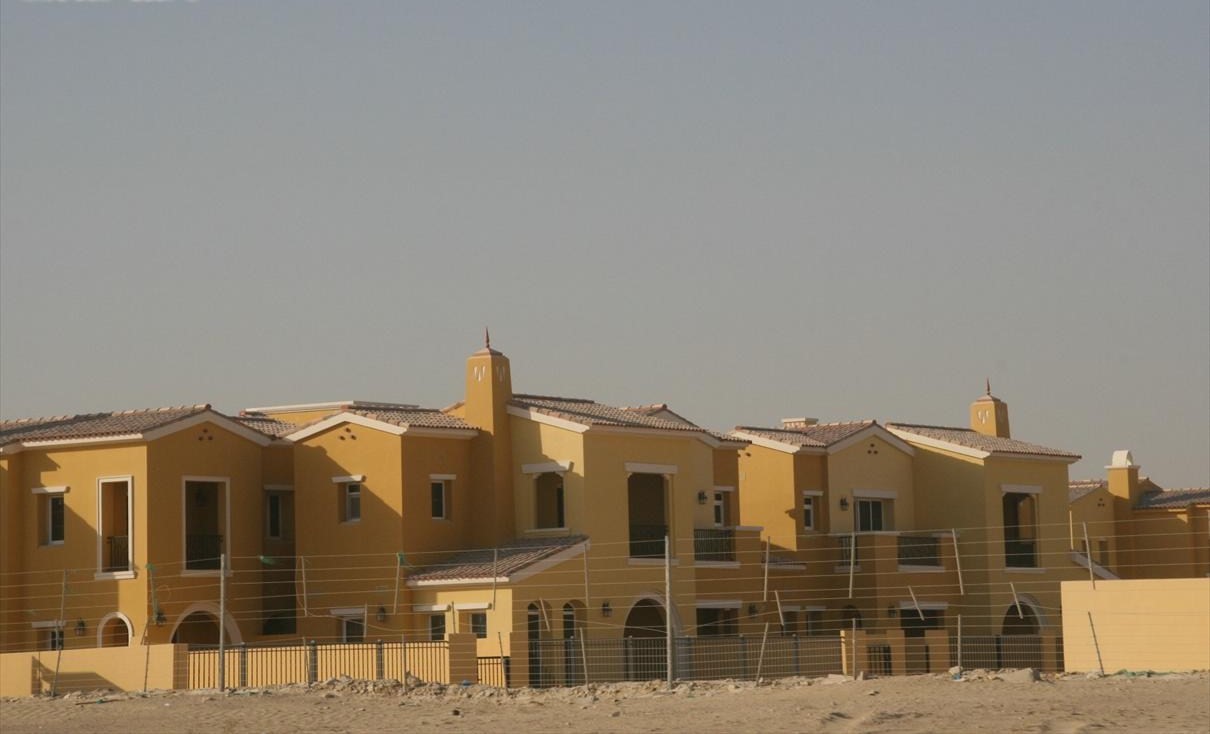 Arabian Ranches, Dubai — streets, homes and surroundings
